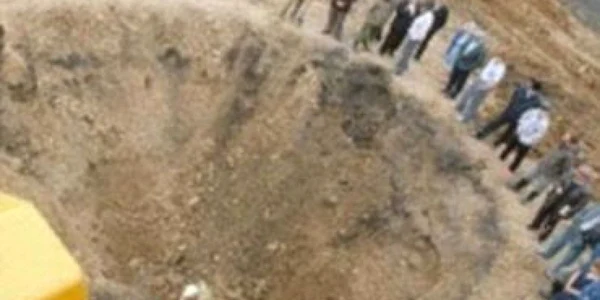 VIDEO Un meteorit a căzut în apropierea unei locuinţe rezidenţiale în Letonia