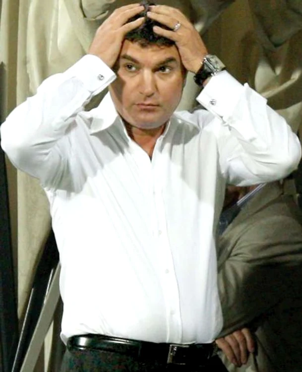 
    Fostul șef dinamovist Cristi Borcea a aflat cu o zi înainte să împlinească 45 de ani că mai are o fetițăfoto: Click!  