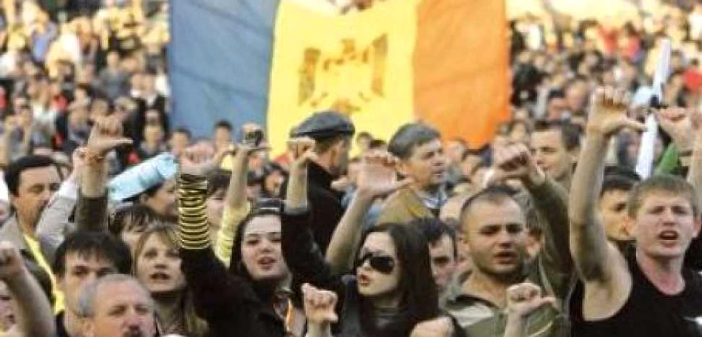 Acum un an, tinerii moldoveni au ptrotestat în stradă