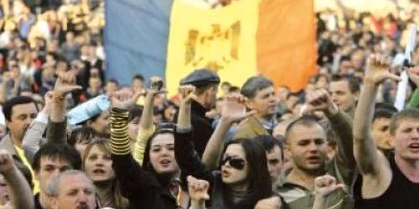 Acum un an, tinerii moldoveni au ptrotestat în stradă