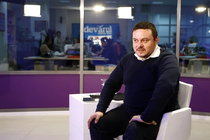 Cătălin Teniţă a venit la Adevărul Live