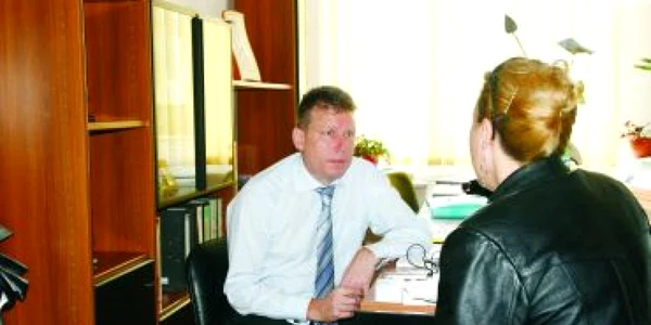 Candidaţii vor susţine şi un interviu cu angajatorul