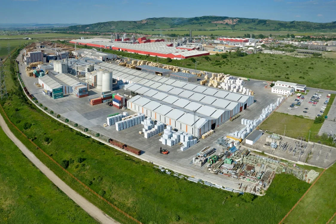  HS Baco Panels din Comănești, județul Bacău este cea mai mare din lume. Foto: World Record Academy