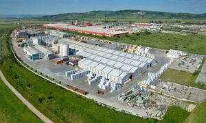 fabrica cartea recordurilor jpg