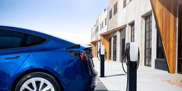 Statii încarcare masini electrice Tesla FOTO Tesla png