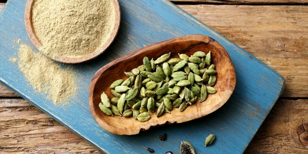 Cardamom FOTO Shutterstock