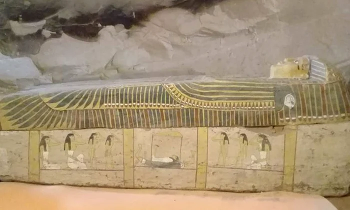 Trei sarcofage cu o vechime de 3 500 de ani, descoperite în Luxor / FOTO jpeg
