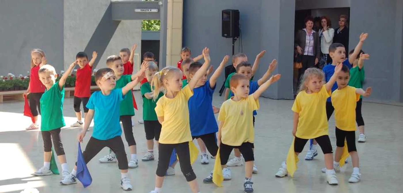 Dansurile apar tot mai des ca discipline opţionale în oferta şcolilor, la clasele mici în special FOTO: arhiva Adevărul
