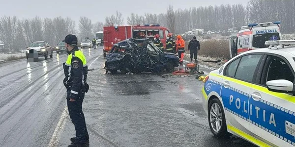 accident ambulanta privata FOTO IPJ Vrancea