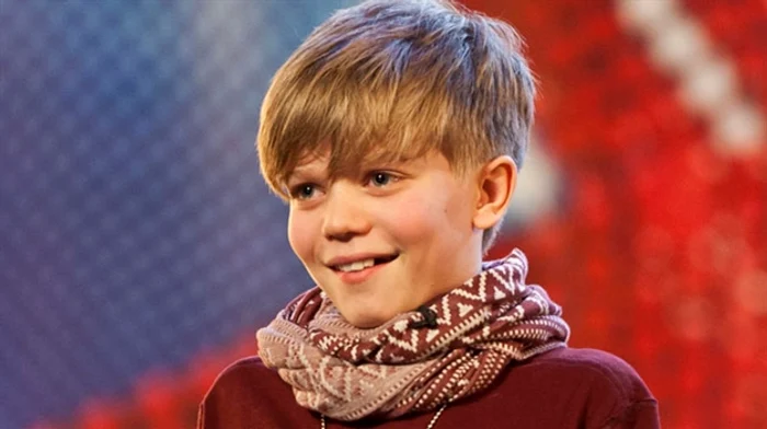 Ronan, un puşti de 12 ani, numit şi "Justin Bieber din Norfolk", este favoritul lui Simon Cowell la "Britain Got Talent"