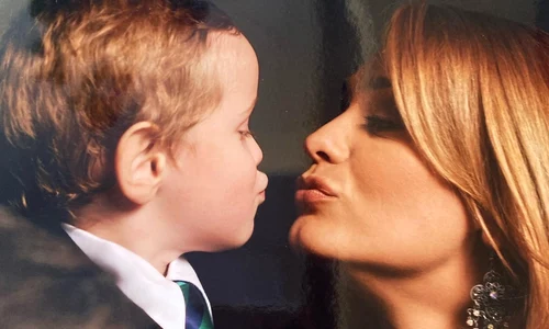 Andreea Esca Aris (1) jpg