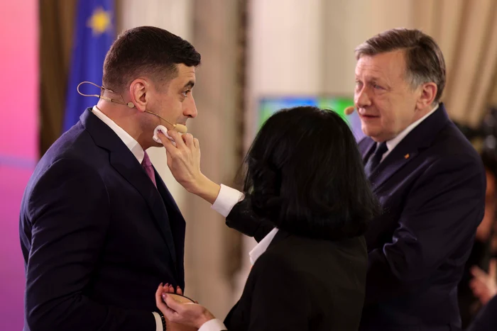 George Simion și Crin Antonescu la dezbaterea electorală/FOTO: Inquam photos