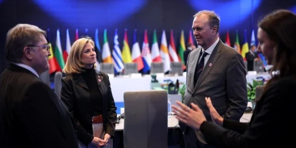 Emil Hurezeanu la Liov, 2025, foto MAE jpg