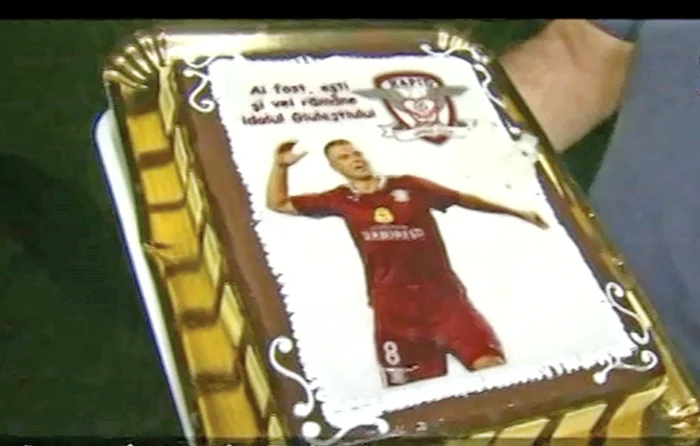Tortul primit de Pancu din partea fanilor giuleşteni