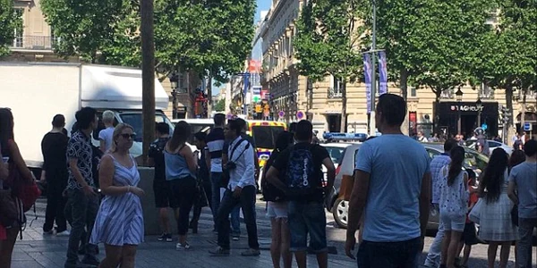 Incident Paris FOTO Twitter