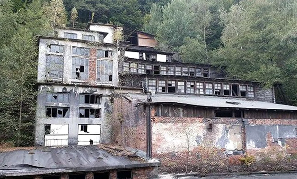Mina de grafit de la Baia de Fier va fi redeschisă FOTO: gorjtv