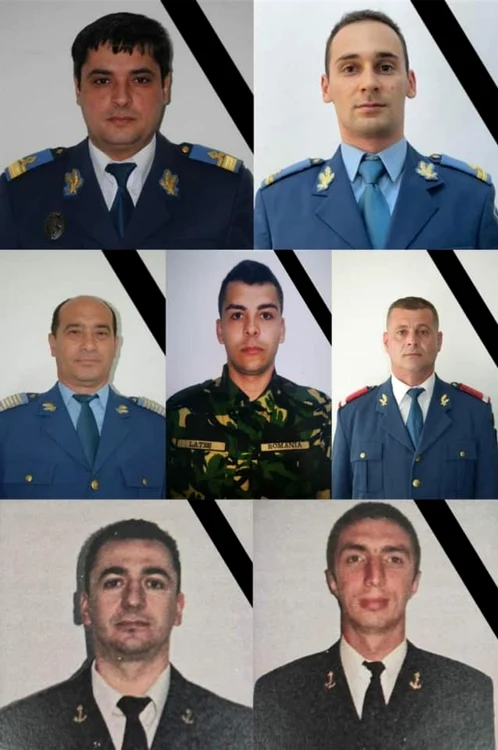 Militarii morţi în elicopterul IAR 330-Puma prăbuşit la Gura Dobrogei Sursa Facebook Vasile Dîncu