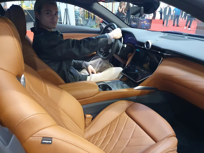 Interior de Maserati prezentat la SAB 2024