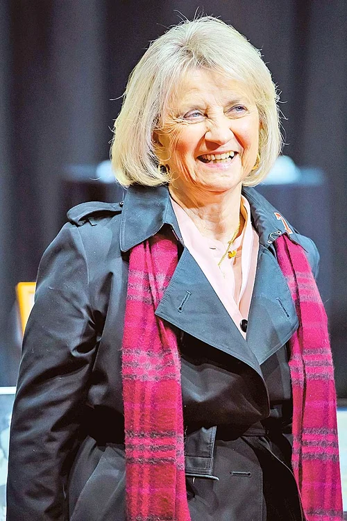 Marian Ilitch (86 de ani) - Companie: Little Caesars Pizza; Avere: 3,7 miliarde $; Copii: şapte