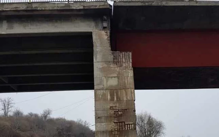 Podul de la Adunaţii Copăceni FOTO Fb Daniel Rusu