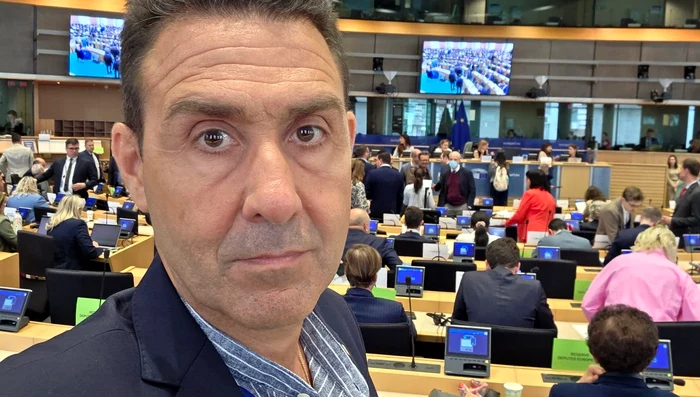 Roberto Vannacci, fb Roberto Vannacci, jpg