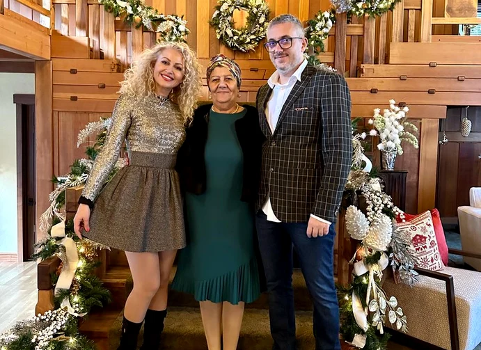 Anamaria Ferentz a fost răsfățată de iubitul american, Douglas, care i-a adus aproape mama și frate