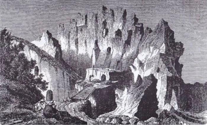 Curtea de aur II Roşia Montană