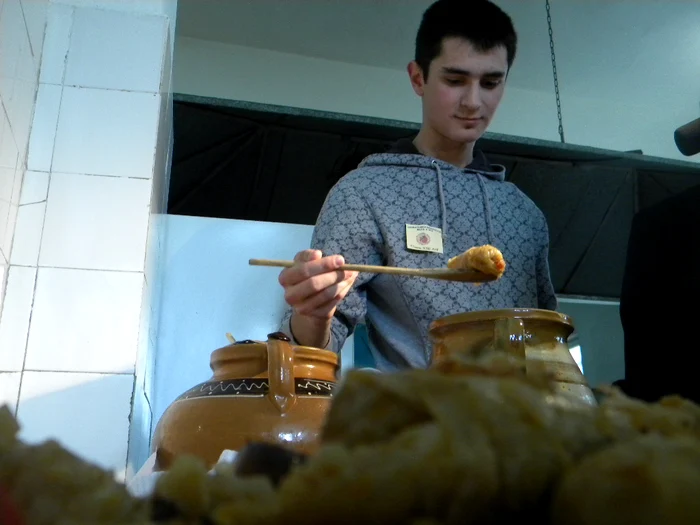 Alexandru Man a devenit expert în gătitul tradiţional