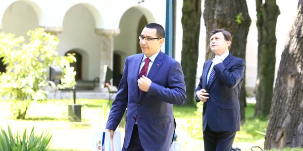 Victor Ponta şi Crin Antonescu