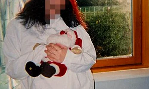 Rosie a fost adoptată când era bebeluş de cuplul care a sechestrat o jpeg