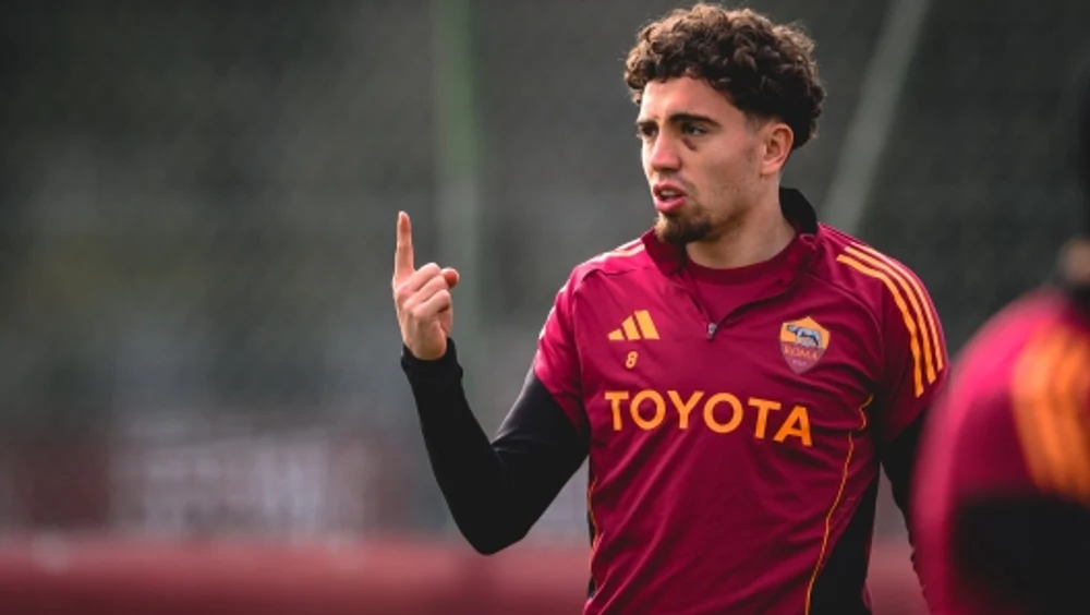 L-au sechestrat în casă și i-au furat Rolexul și bijuterii de 100.000 de euro. O bandă de hoți l-a speriat de moarte pe un fotbalist de la AS Roma