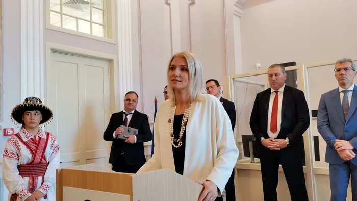 Alina Gorghiu a spus că dosarul electronic va înlocui treptat dosarul fizic FOTO: A.M.