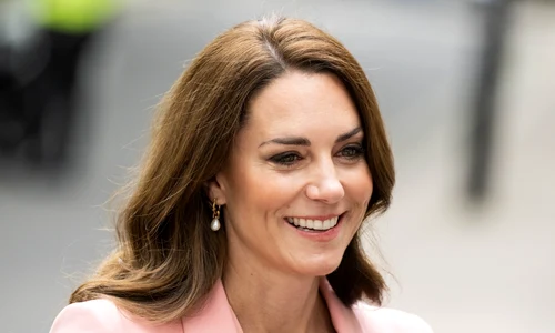 kate middleton costum roz (9) jpg