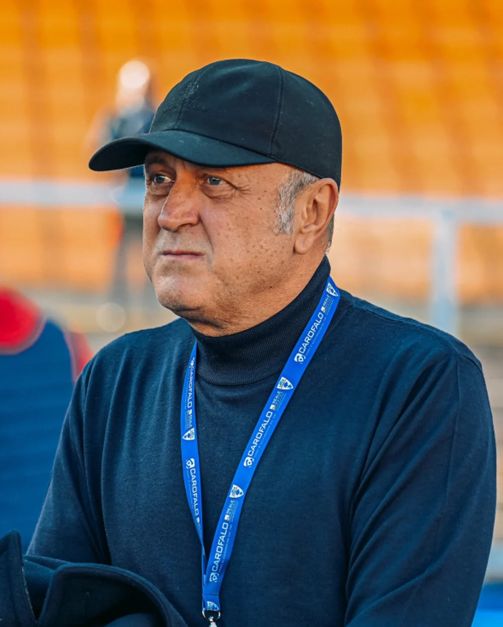 Genoa nu mai are antrenor, după ce Dan Șucu a renunțat la serviciile lui Patrick Vieira. Cine i-ar putea lua locul