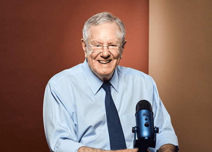 Steve Forbes contrazice OMS pe tema fumatului de țigări electronice.