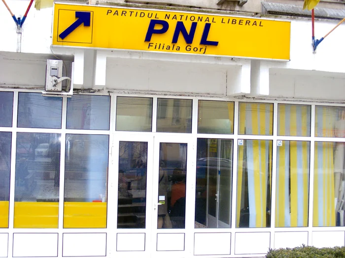 Sediul PNL din Târgu Jiu riscă să fie debranșat de la energia electrică