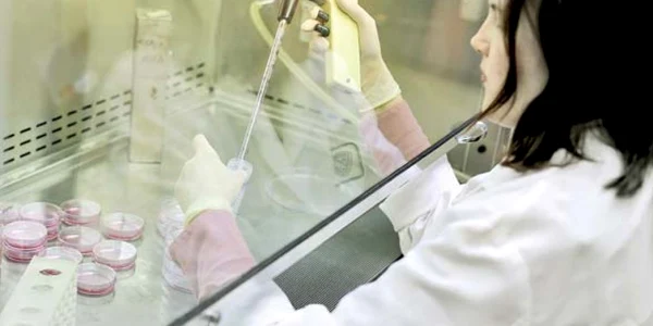 Testele care evidenţiază infertilitatea autoimună se pot realiza simultan, prin analizarea unei singure mostre de sânge