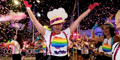 LGBT 2021
