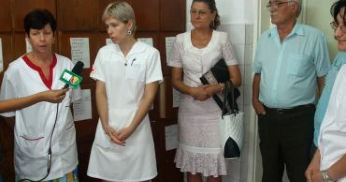 Râmnicu Vâlcea: Protest la Centrul de sânge - Adevărul la minut