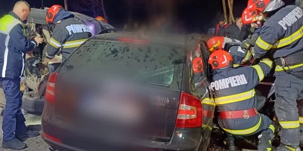 descarcerare accident pompieri jpg