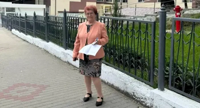 O femeie din județul Neamț a promovat Bacalaureatul la 75 de ani. Vrea să dea și la facultate