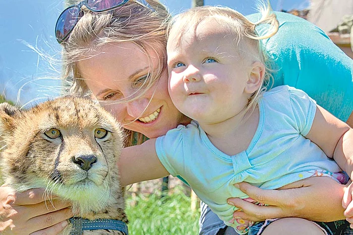 Primul cuvânt rostit de fetiţa de un an a fost în limba… gheparzilor (Fotografii: Photoland/Caters)