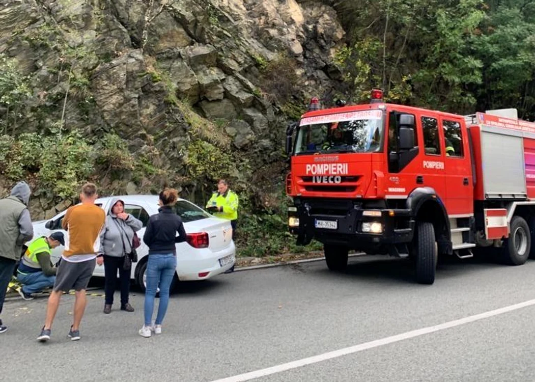 Șoferul mașinii a decedat la scurt Foto: ISU Gorj
