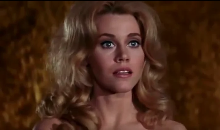 
    Jane FOnda, în ”Barbarella”, 1968foto: captură  