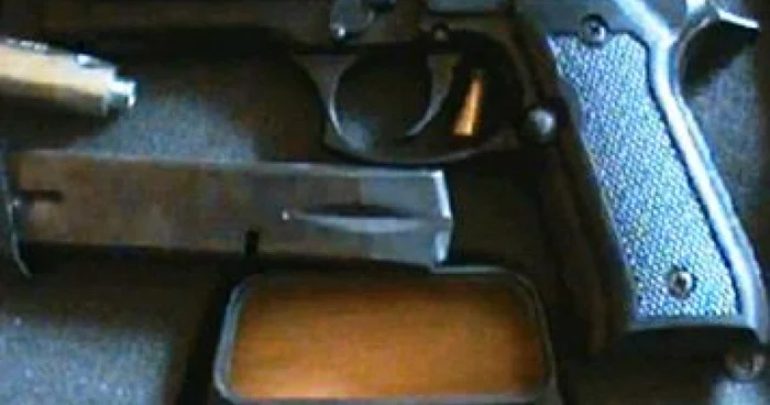 Brăila: Poliţiştii au ridicat pistolul deţinut ilegal