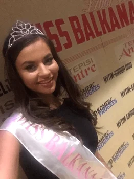 Denisa Fîlcea a fost participantă a concursurilor de miss din România. Foto: Click!