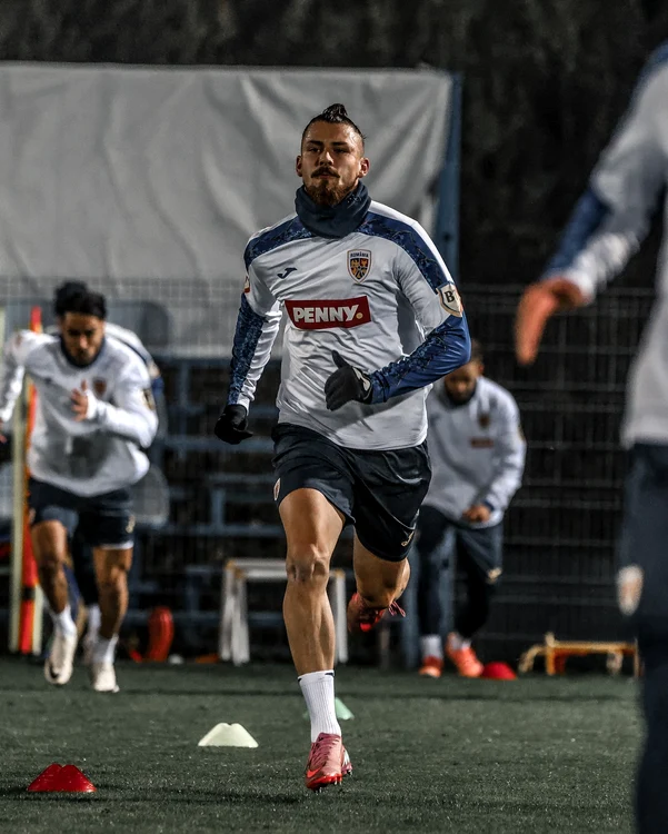 Radu Drăgușin a revenit la antrenamente, după 9 luni de repaus.