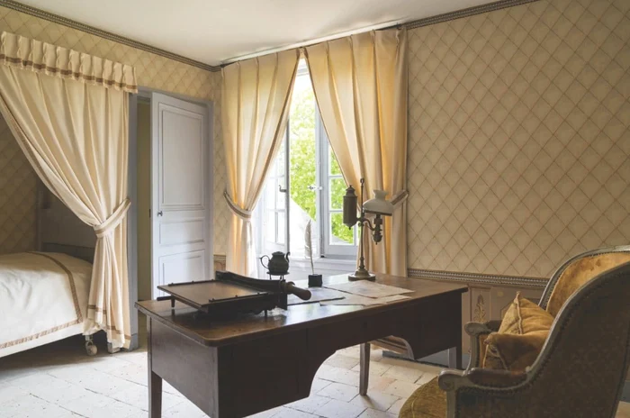 Camera austeră și biroul lui Balzac
