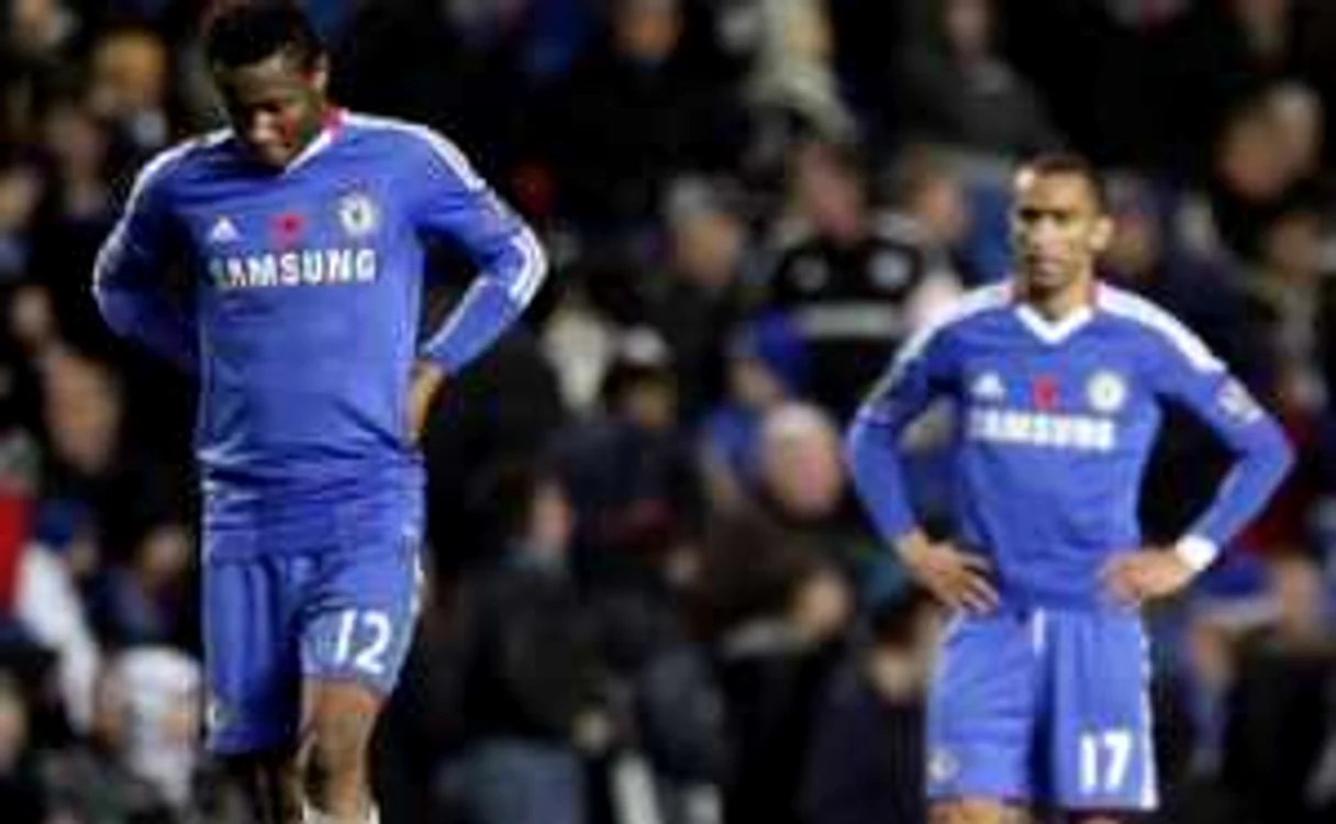 Rezultatul final a fost cu greu digerat de jucătorii lui Chelsea. Foto: EPA