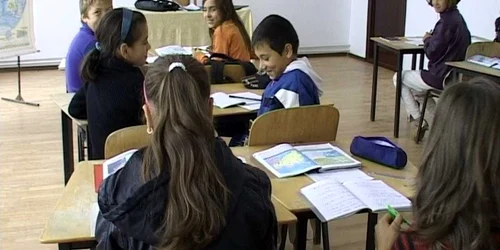 Elevii îngheaţă în clase